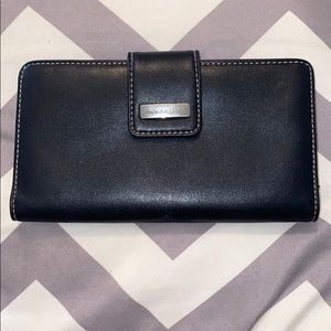 Nine West wallet